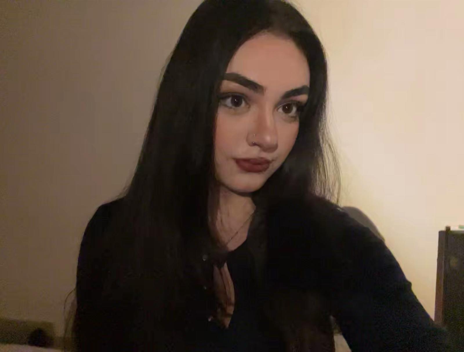 Zümrüt Azra Koca